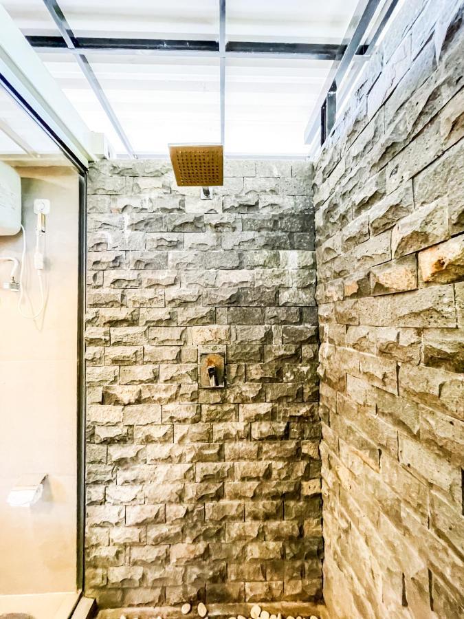 Villa Kotak Surfers Escape Reopening Rates Apply Now سيلونغ بيلاناك المظهر الخارجي الصورة