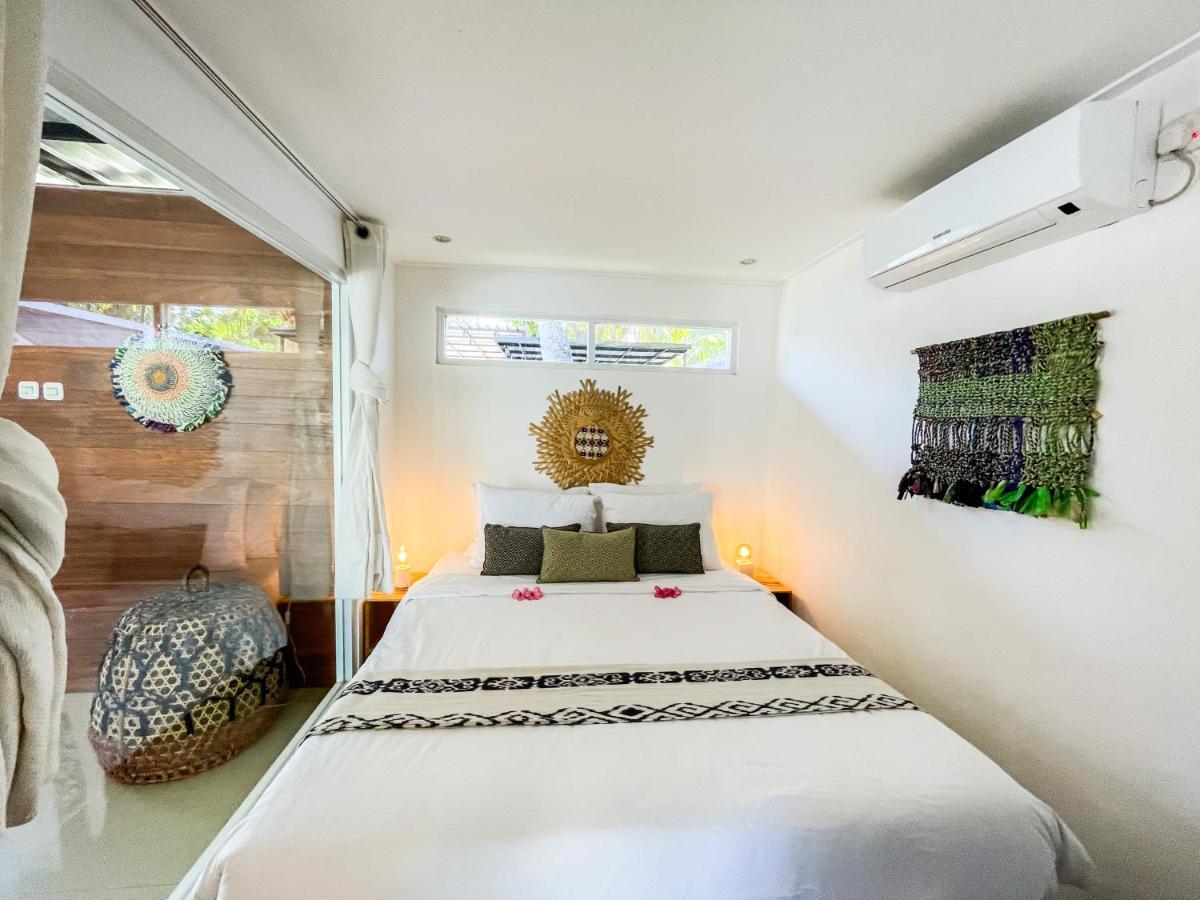 Villa Kotak Surfers Escape Reopening Rates Apply Now سيلونغ بيلاناك المظهر الخارجي الصورة