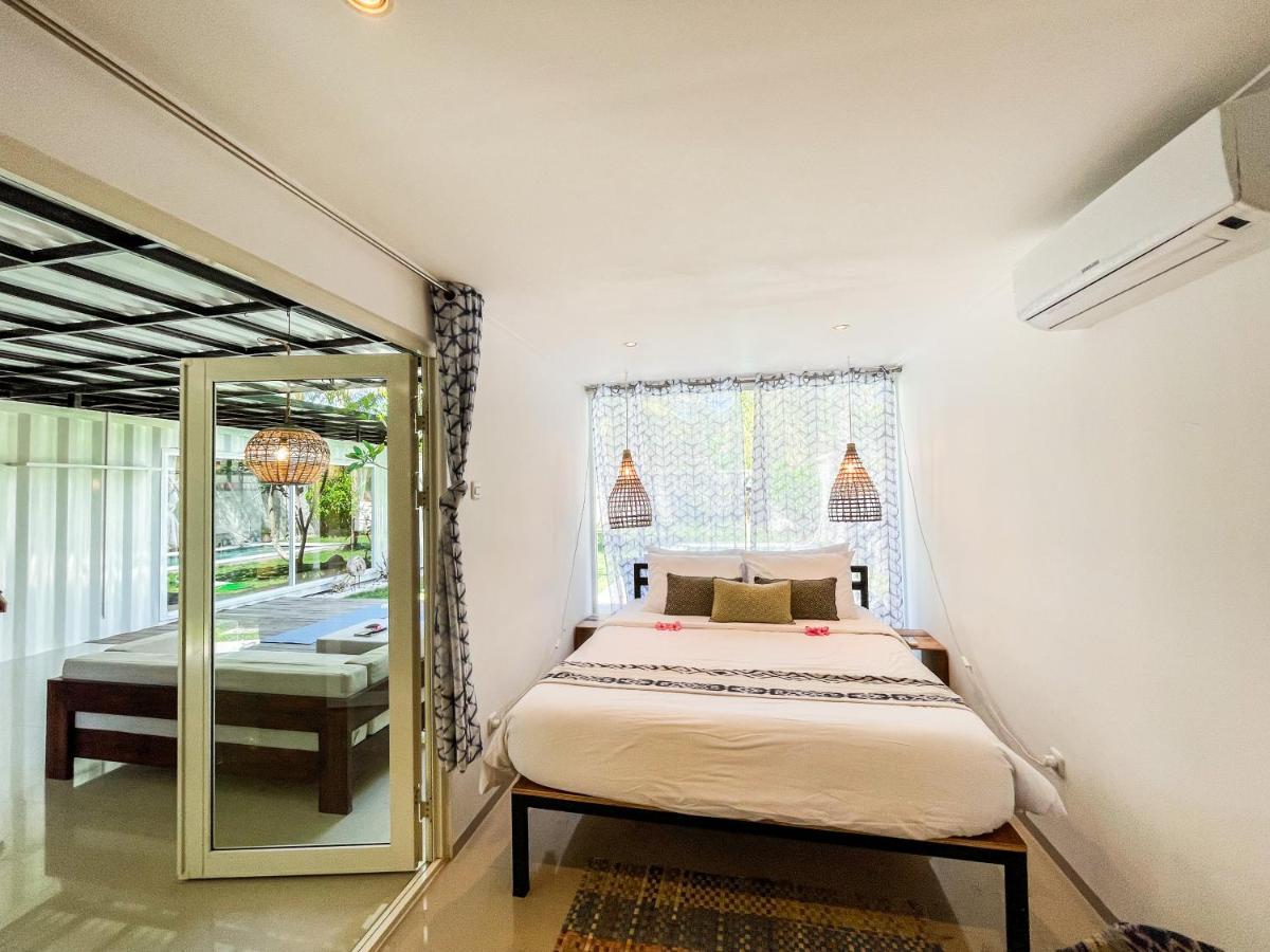 Villa Kotak Surfers Escape Reopening Rates Apply Now سيلونغ بيلاناك المظهر الخارجي الصورة
