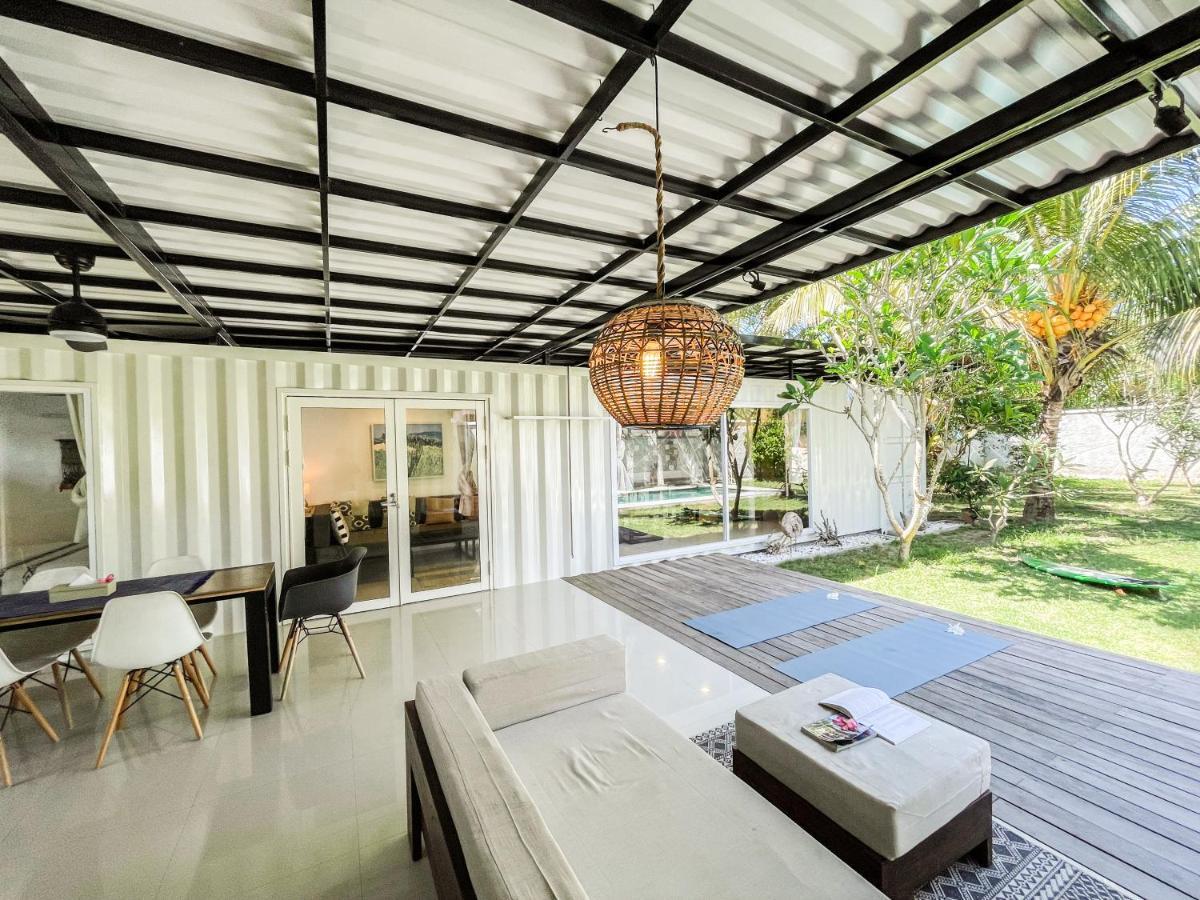 Villa Kotak Surfers Escape Reopening Rates Apply Now سيلونغ بيلاناك المظهر الخارجي الصورة